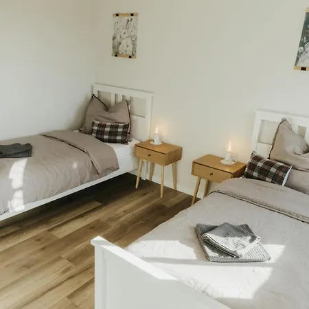 Familienurlaub Pur Iii Und Jugendliche Bis 17 Frei Iii Hund Willkommen Iii Sauna Im Haus Iii Direkt Vor Der Tuer Iii Nah An Winterberg Fuer Wandern Und Abenteuer Apartment Medebach