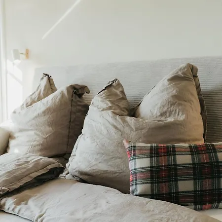 Familienurlaub Pur Iii Und Jugendliche Bis 17 Frei Iii Hund Willkommen Iii Sauna Im Haus Iii Direkt Vor Der Tuer Iii Nah An Winterberg Fuer Wandern Und Abenteuer * ميدهباخ