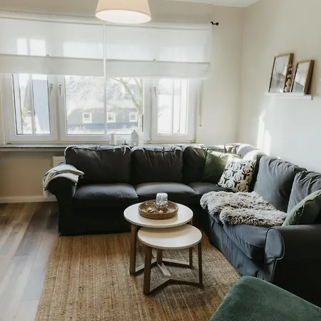 Familienurlaub Pur Iii Und Jugendliche Bis 17 Frei Iii Hund Willkommen Iii Sauna Im Haus Iii Direkt Vor Der Tuer Iii Nah An Winterberg Fuer Wandern Und Abenteuer 梅德巴赫