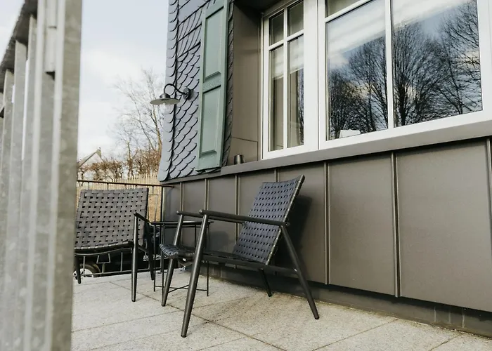 Familienurlaub Pur Iii Und Jugendliche Bis 17 Frei Iii Hund Willkommen Iii Sauna Im Haus Iii Direkt Vor Der Tuer Iii Nah An Winterberg Fuer Wandern Und Abenteuer Lejlighed