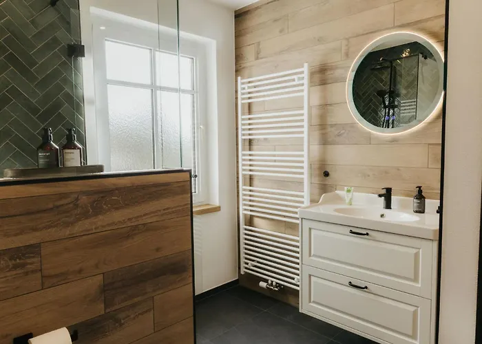 Familienurlaub Pur Iii Und Jugendliche Bis 17 Frei Iii Hund Willkommen Iii Sauna Im Haus Iii Direkt Vor Der Tuer Iii Nah An Winterberg Fuer Wandern Und Abenteuer Lejlighed