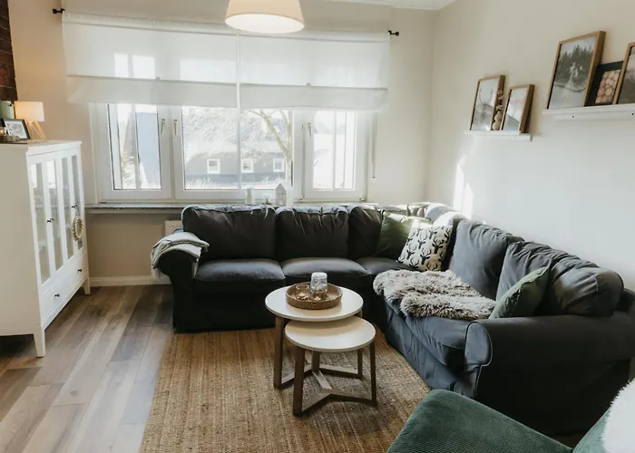 Familienurlaub Pur Iii Und Jugendliche Bis 17 Frei Iii Hund Willkommen Iii Sauna Im Haus Iii Direkt Vor Der Tuer Iii Nah An Winterberg Fuer Wandern Und Abenteuer 梅德巴赫